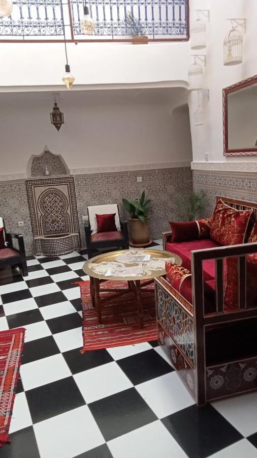 Riad L Ayinn In The Heart Of Marrakech. Marrakesh Luaran gambar